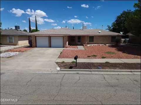 11057 Tom Weiskopf Dr, El Paso, TX 79936