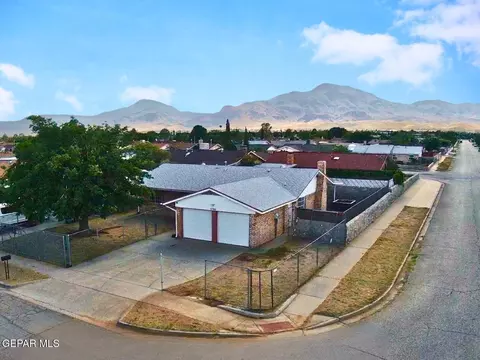 5700 Dalhart Dr, El Paso, TX 79924