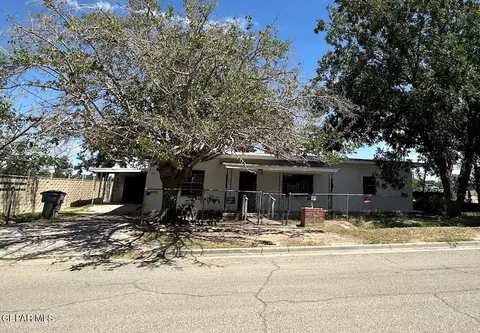8720 Aranda Ln, El Paso, TX 79907