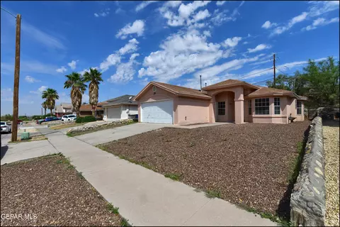 6917 Canyon View Ln, El Paso, TX 79912