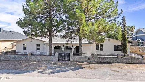 1030 Miss Bev Ave, El Paso, TX 79932
