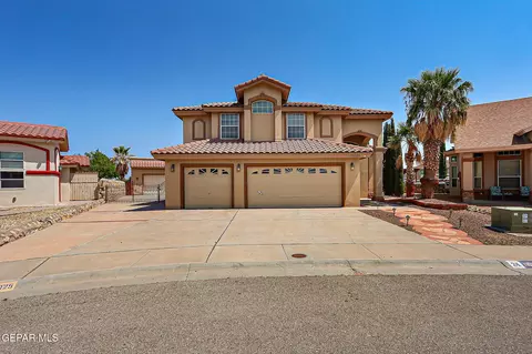 11025 Duster Dr, El Paso, TX 79934