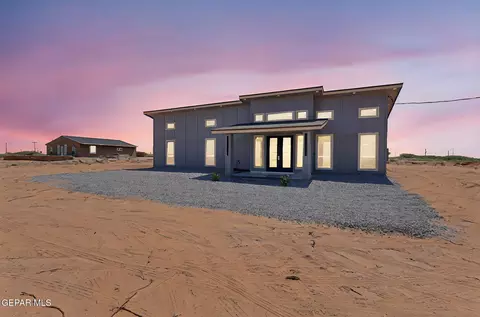 693 San Jose, Chaparral, NM 88081