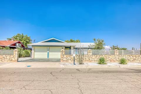 11261 Wharf Cove Dr, El Paso, TX 79936