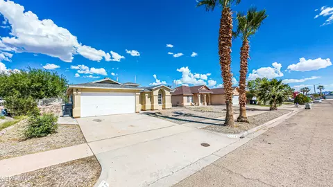 5837 W Valley Cir, El Paso, TX 79932