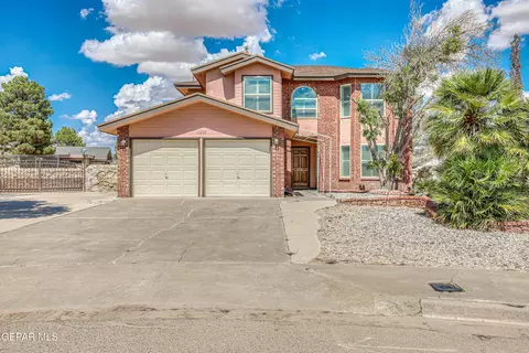 15357 Marburn Ct, Horizon City, TX 79928