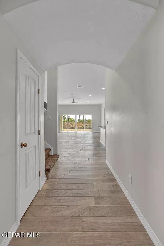 Entry Way - 12404 Fill Ball, El Paso, TX 79928 photo 2 of 2