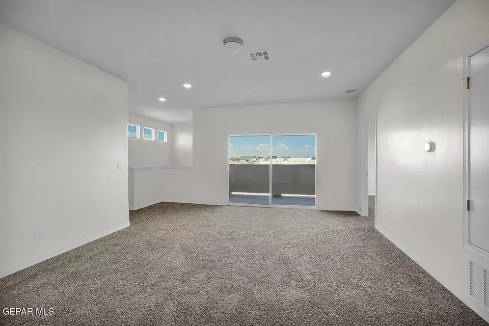 Living - 12404 Fill Ball, El Paso, TX 79928 photo 6 of 6