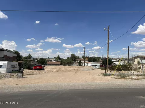 13051 Harnose Dr, El Paso, TX 79928