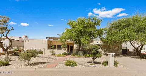 605 Cresta Alta Dr, El Paso, TX 79912