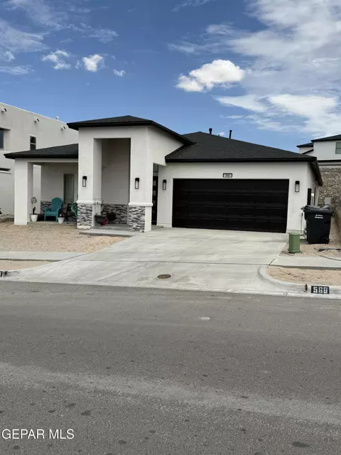 568 Golden Rise St, El Paso, TX 79928