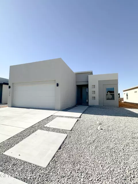 15113 Resolve Dr, El Paso, TX 79938