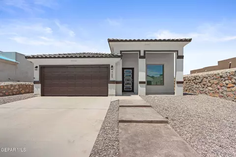 705 Paseo Musical St, El Paso, TX 79928