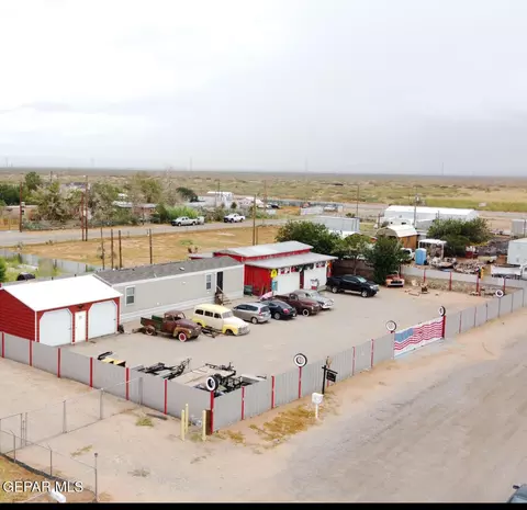 7347 Odell Ln, El Paso, TX 79934