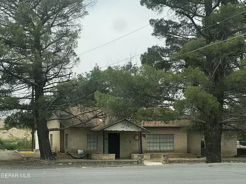 7249 Doniphan Dr, Canutillo, TX 79835