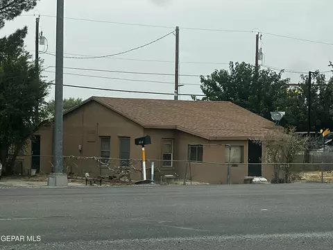 7225 Doniphan Dr, Canutillo, TX 79835