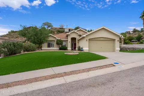 6609 El Poste Ct, El Paso, TX 79912