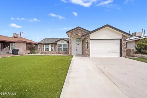 14413 Desierto Bello Ave, Horizon City, TX 79928
