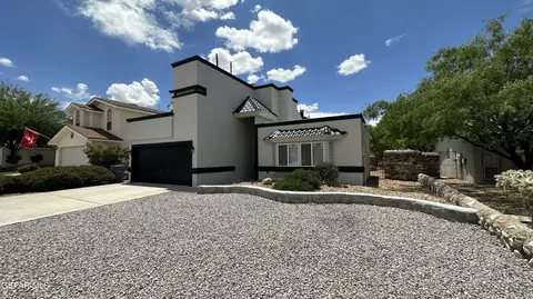 1221 Coyote Ln, El Paso, TX 79912