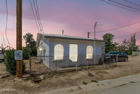 514 Johnson St, Fabens, TX 79838