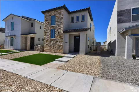4553 Mark Avizo St, El Paso, TX 79938