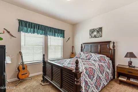 1117 Nickel Hl, Santa Teresa, NM 88008