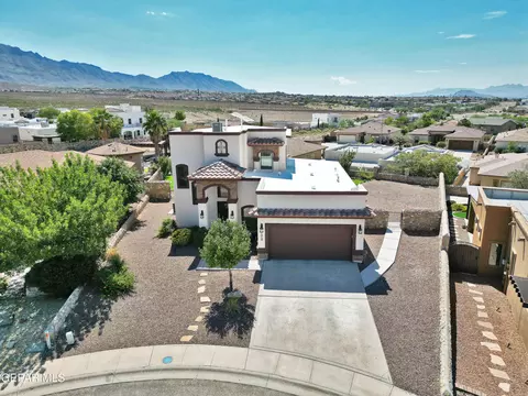 7316 Cibolo Creek Dr, El Paso, TX 79911
