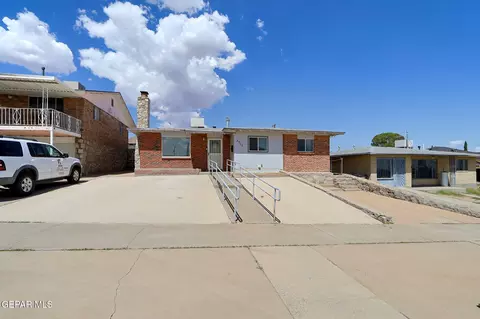2715 Nations Ave, El Paso, TX 79930