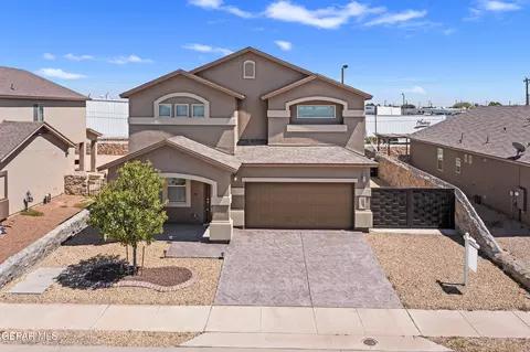 352 Canyon Vista Dr, El Paso, TX 79928