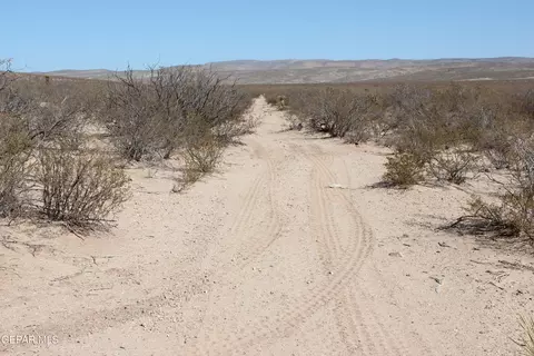 2329 Us 82 # 1, Van Horn, TX 79855