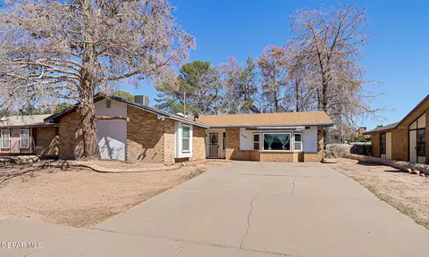 1640 James Chisum Drive Dr, El Paso, TX 79936
