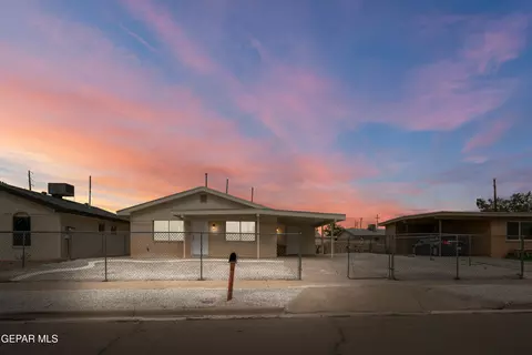 9321 Envoy Way, El Paso, TX 79907