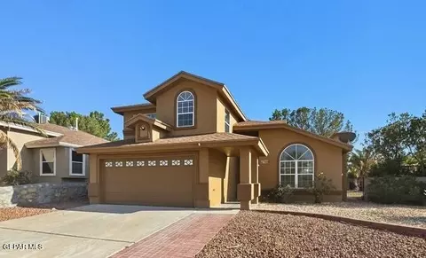 7040 Crown Ridge Dr, El Paso, TX 79912