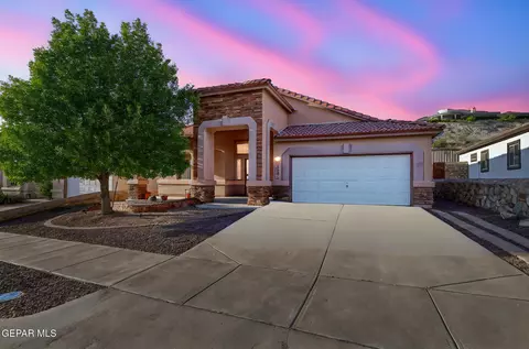 5961 Los Pueblos Dr, El Paso, TX 79912
