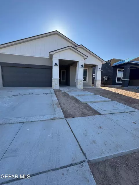 3828 Belief Ln, El Paso, TX 79938