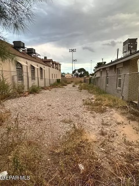 3430 Wyoming Ave, El Paso, TX 79903