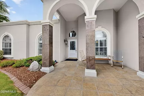 6909 Desert Canyon Dr, El Paso, TX 79912