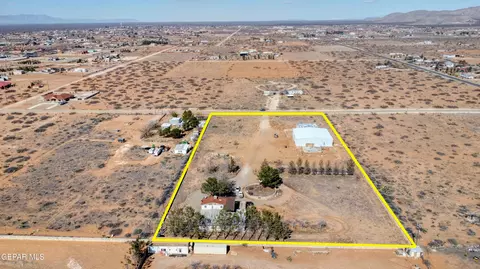 14430 Truscott Ave, El Paso, TX 79938