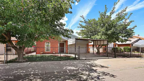 10913 Rogers Hornsby St, El Paso, TX 79934