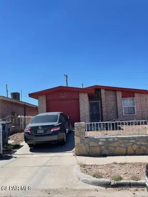 9370 Richardson Dr, El Paso, TX 79907