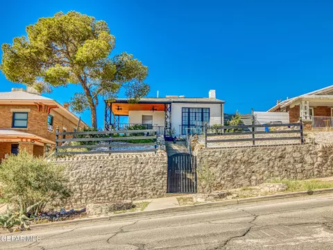 1603 N Campbell St, El Paso, TX 79902