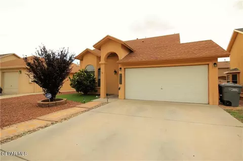 6241 Lovebird Ln, El Paso, TX 79924