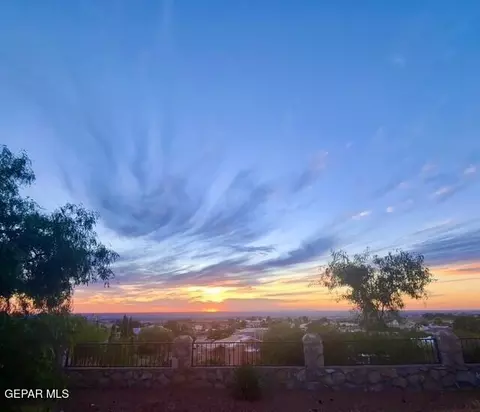 829 Dulce Tierra Dr, El Paso, TX 79912