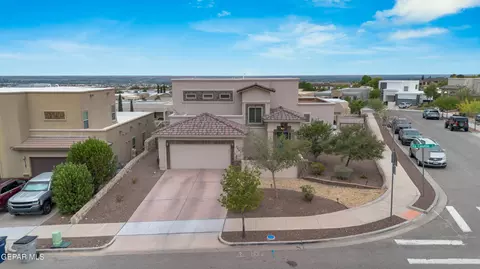 7381 Via Canutillo Dr, El Paso, TX 79911