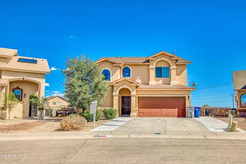 2200 Sparrow Point St, El Paso, TX 79938