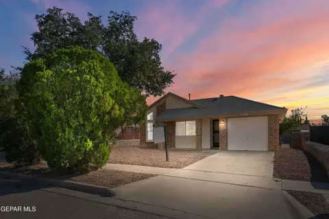 1548 Diego Rivera Dr, El Paso, TX 79936