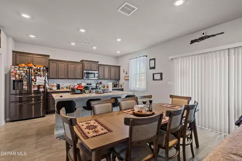 Dining - 6044 Hidden Passage Ave, El Paso, TX 79924 photo 1 of 2