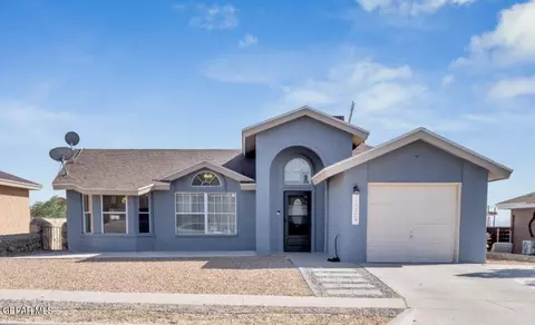 13324 Mitchell Dr, Horizon City, TX 79928