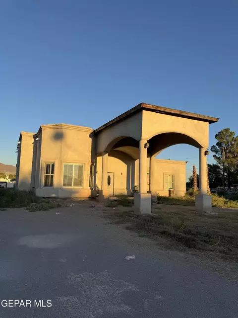 6428 Yerba Verde Dr, El Paso, TX 79932
