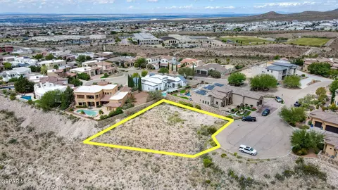 1401 Via Quijano Ln, El Paso, TX 79912